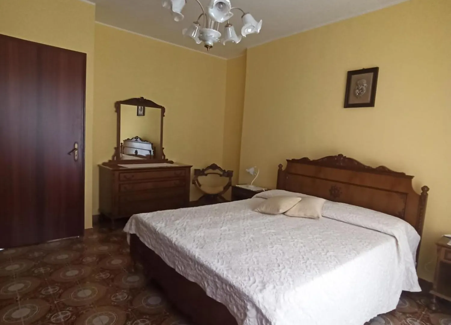 Via San Vincenzo 21 Villa Castiglione De Sicilia 0*,  Italy